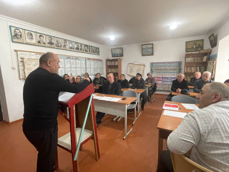 Педагогический совет в МКОУ "Калкнинской СОШ".